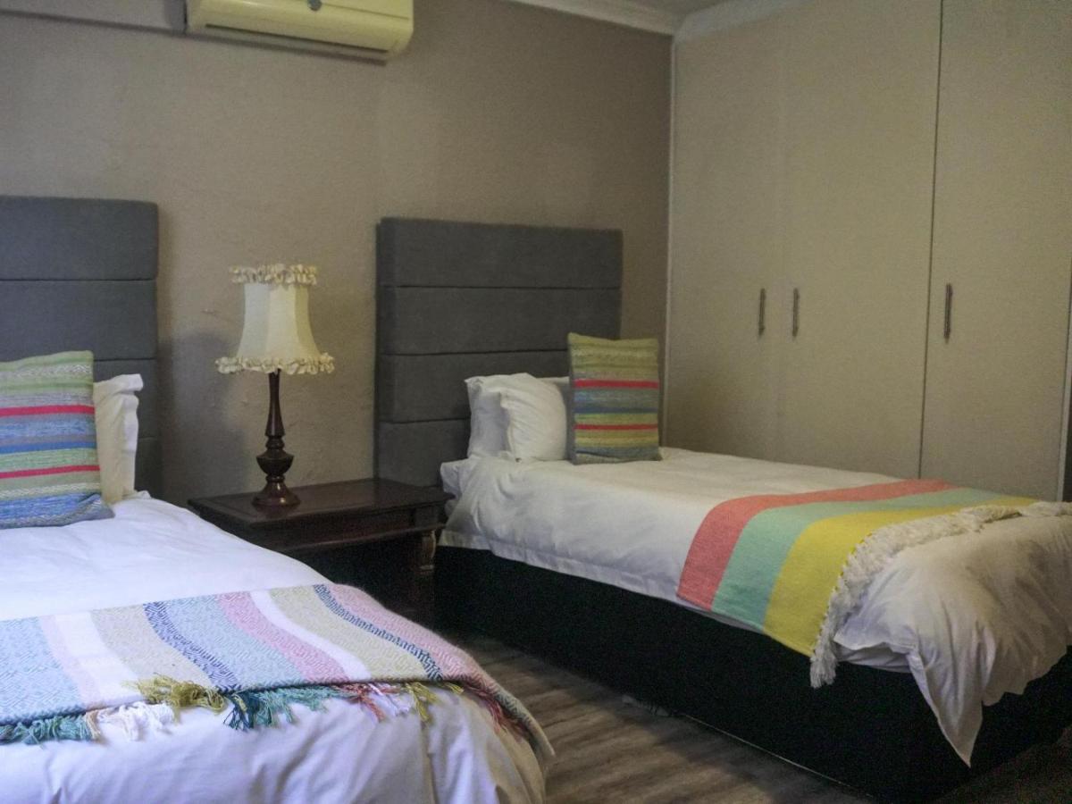 Fatmols Guest Lodge Johannesburg Exteriér fotografie